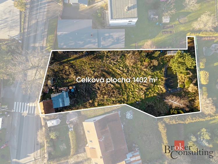 Prodej stavebního pozemku 1 402 m² - foto 5