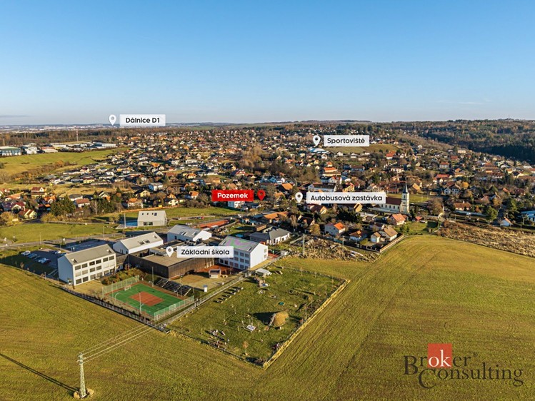 Prodej stavebního pozemku 1 402 m² - foto 6