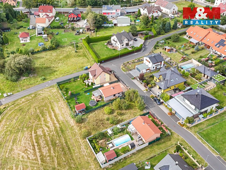 Prodej  stavebního pozemku 495 m² - foto 4