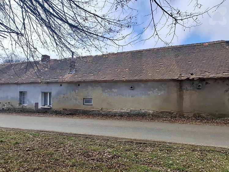 Prodej  stavebního pozemku 1 943 m² - foto 8
