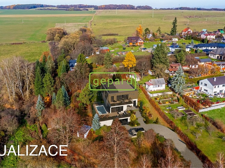 Prodej  stavebního pozemku 3 820 m² - foto 8