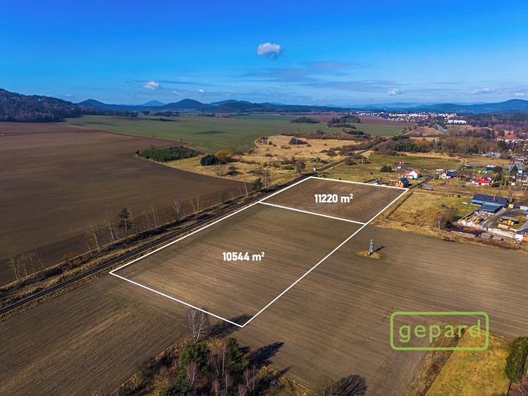 Prodej komerčního pozemku 21 764 m² - foto 2