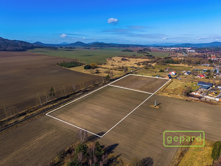 Prodej komerčního pozemku 21 764 m² - foto 3