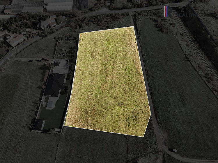 Prodej stavebního pozemku 648 m² - foto 7