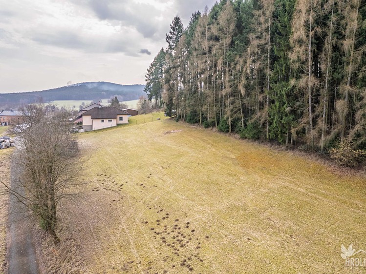 Prodej stavebního pozemku 1 913 m² - foto 3