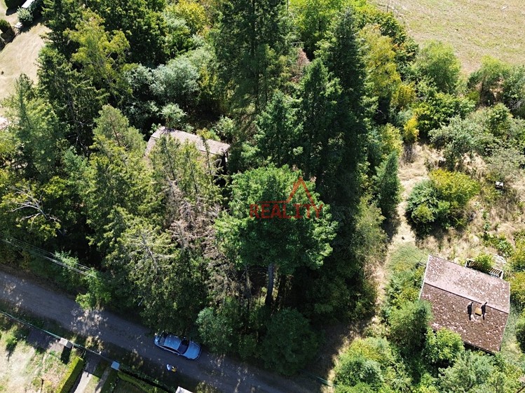 Prodej stavebního pozemku 858 m² - foto 5