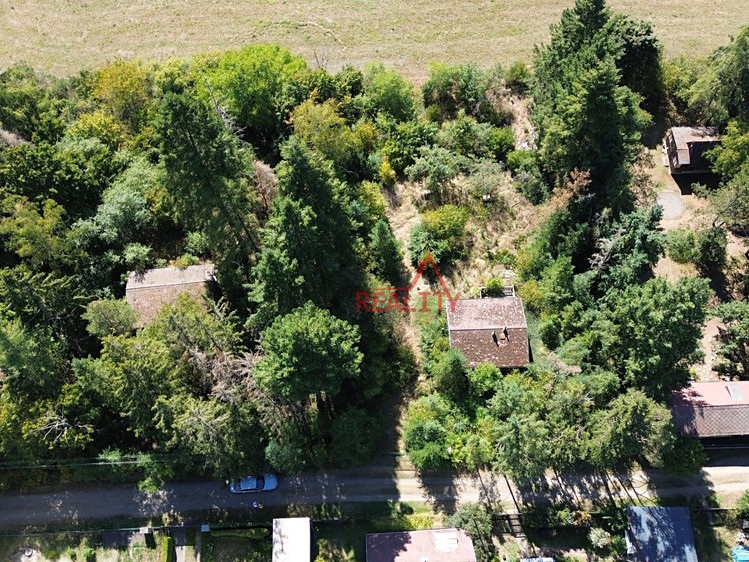 Prodej stavebního pozemku 858 m² - foto 6