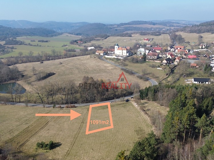 Prodej stavebního pozemku 1 091 m² - foto 1