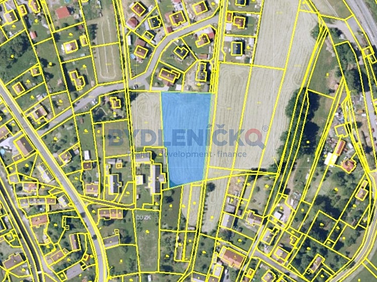 Prodej  stavebního pozemku 4 372 m² - foto 6