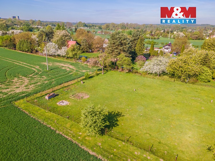 Prodej stavebního pozemku 1 300 m² - foto 8