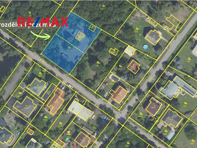 Prodej stavebního pozemku 1 678 m² - foto 3