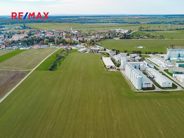 Prodej komerčního pozemku 14 293 m² - foto 8