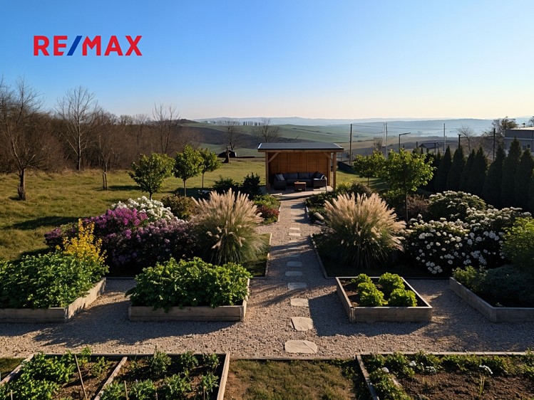 Prodej zahrady 1 754 m² - foto 1