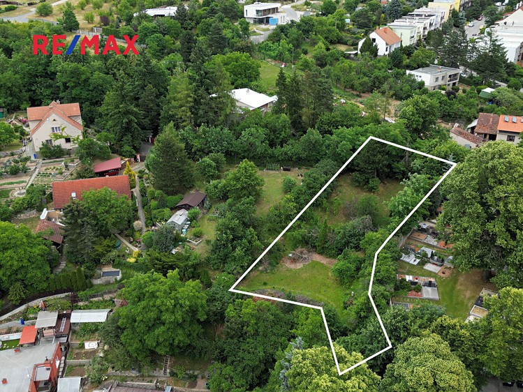 Prodej stavebního pozemku 1 315 m² - foto 3