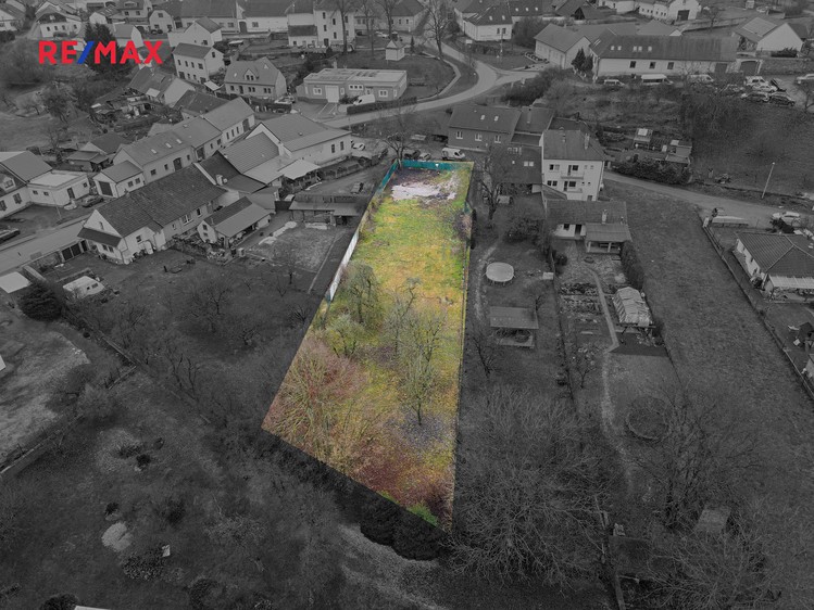 Prodej stavebního pozemku 1 465 m² - foto 6