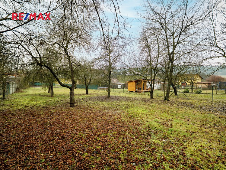 Prodej stavebního pozemku 1 465 m² - foto 7