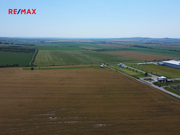 Prodej komerčního pozemku 13 541 m² - foto 5