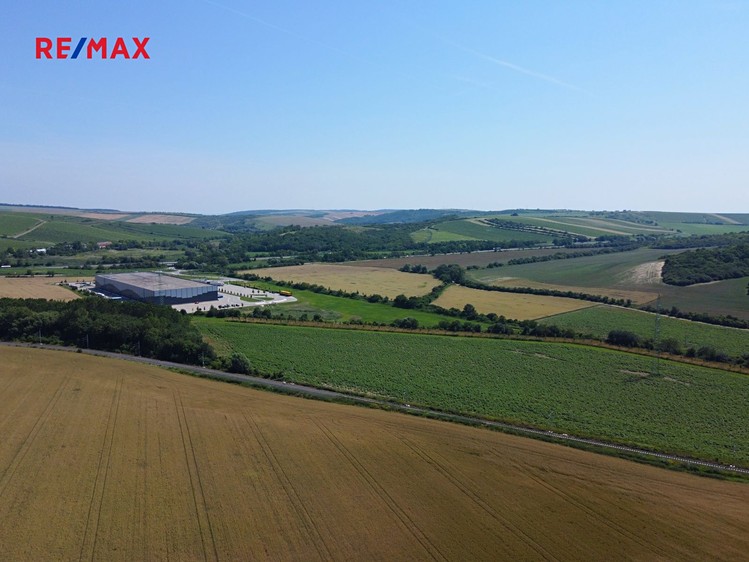 Prodej komerčního pozemku 13 446 m² - foto 6