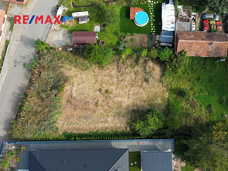 Prodej stavebního pozemku 1 361 m² - foto 8