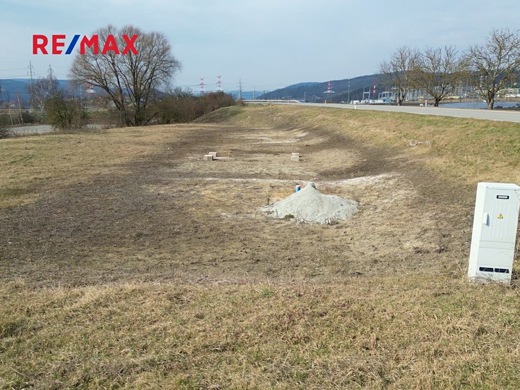 Prodej komerčního pozemku 3 079 m² - foto 7