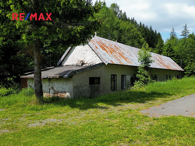 Prodej stavebního pozemku 836 m² - foto 5