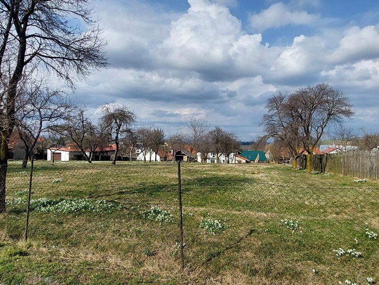 Prodej stavebního pozemku 1 563 m² - foto 4