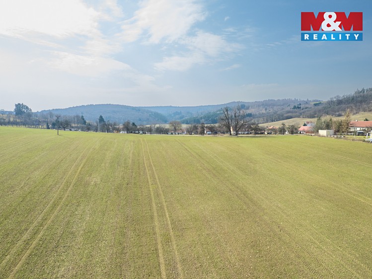 Prodej  stavebního pozemku 3 971 m² - foto 8
