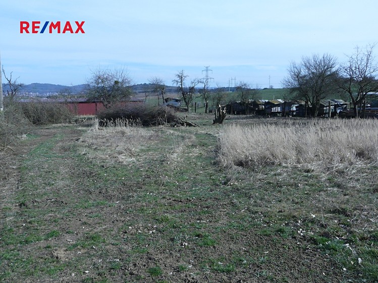 Prodej stavebního pozemku 1 137 m² - foto 4