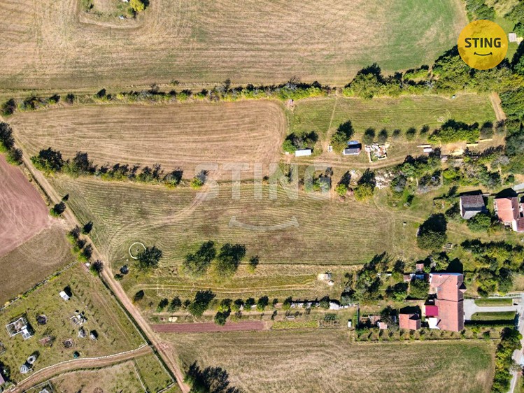 Prodej  stavebního pozemku 1 210 m² - foto 8