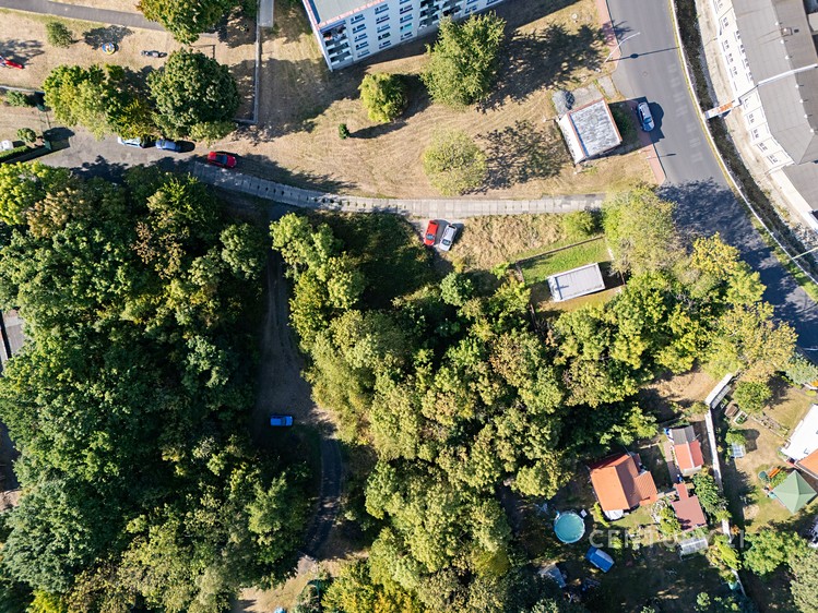 Prodej stavebního pozemku 1 727 m² - foto 5
