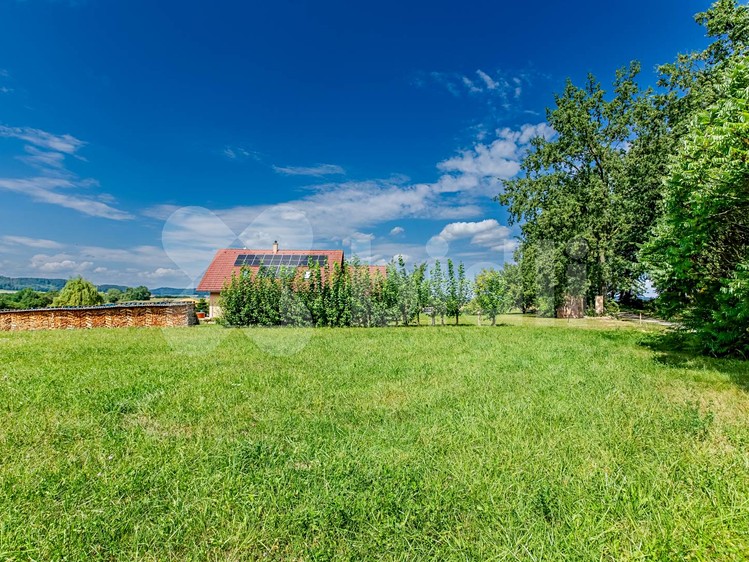 Prodej stavebního pozemku 2 259 m² - foto 6