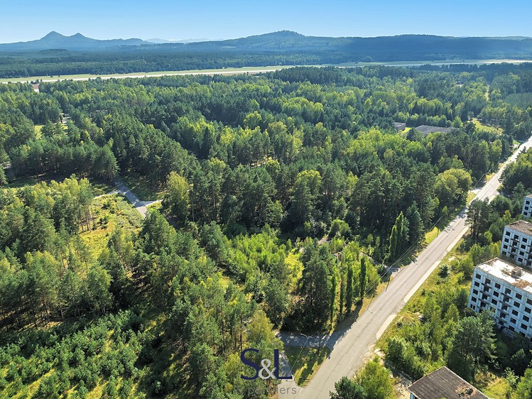 Prodej komerčního pozemku 4 680 m² - foto 4