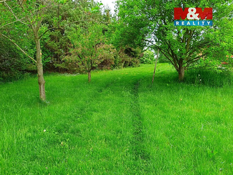 Prodej stavebního pozemku 653 m² - foto 2