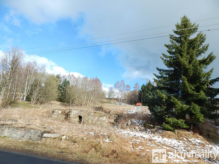 Prodej stavebního pozemku 1 612 m² - foto 3