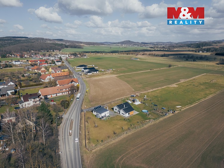 Prodej stavebního pozemku 1 353 m² - foto 7