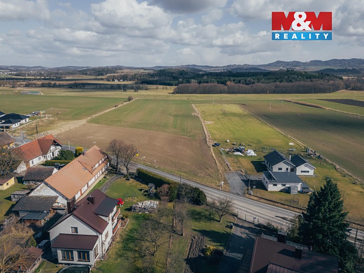 Prodej stavebního pozemku 1 353 m² - foto 6