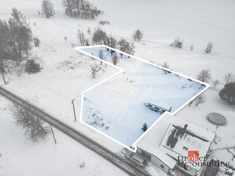 Prodej stavebního pozemku 2 109 m² - foto 2