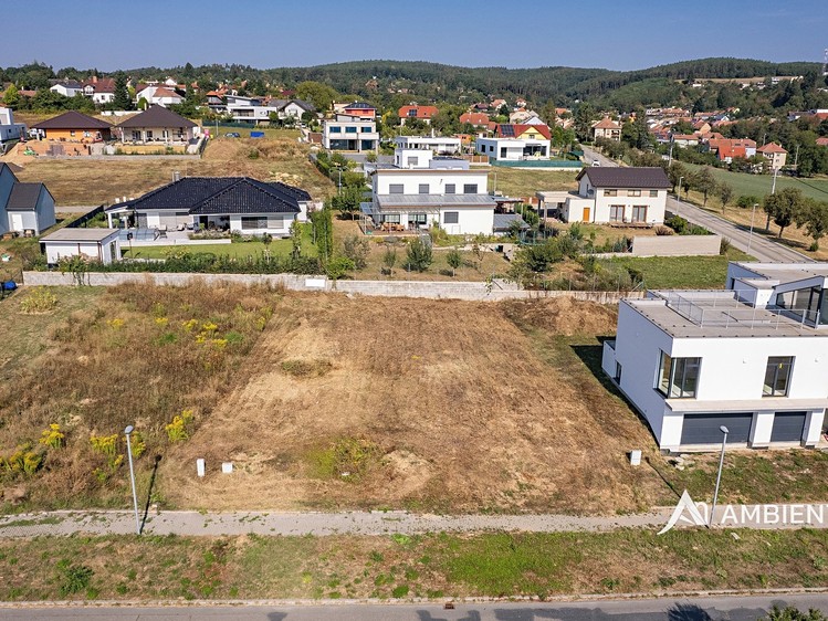Prodej  stavebního pozemku 960 m² - foto 4
