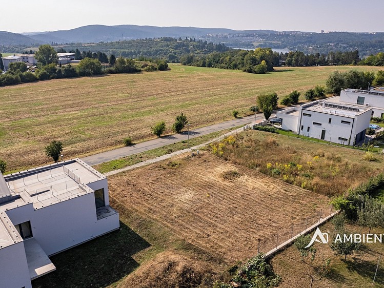 Prodej  stavebního pozemku 960 m² - foto 3