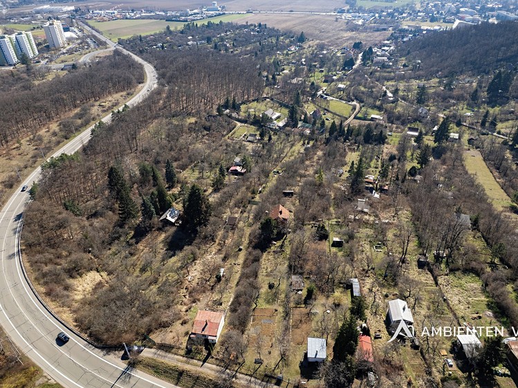 Prodej  stavebního pozemku 2 214 m² - foto 7