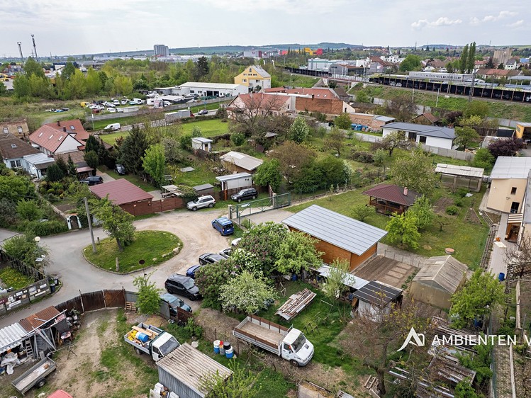 Prodej  stavebního pozemku 281 m² - foto 3