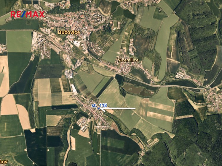Prodej stavebního pozemku 460 m² - foto 5