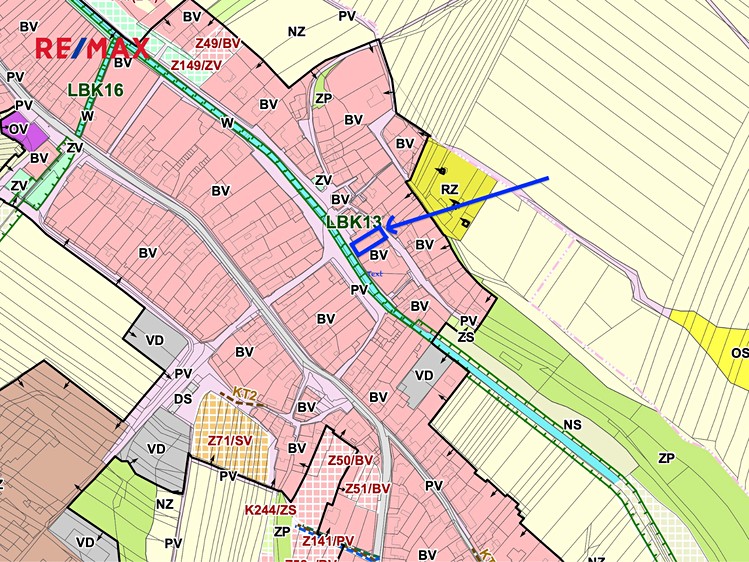 Prodej stavebního pozemku 460 m² - foto 6