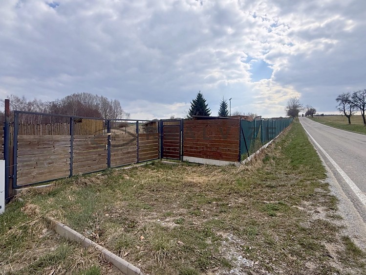Prodej  stavebního pozemku 929 m² - foto 3