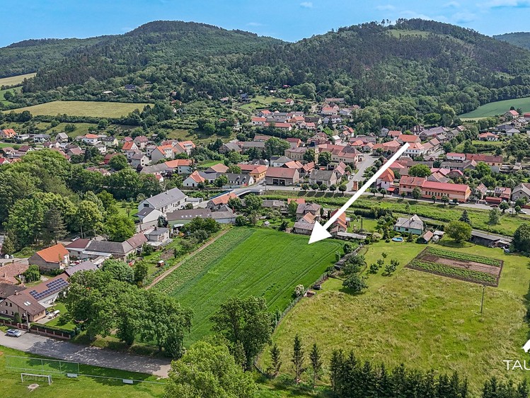 Prodej stavebního pozemku 13 216 m² - foto 4