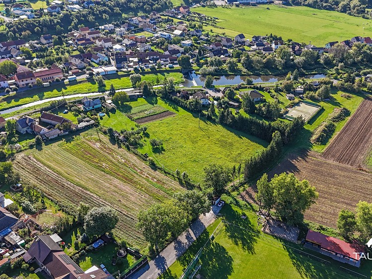 Prodej stavebního pozemku 13 216 m² - foto 3