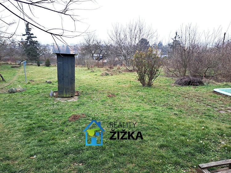 Prodej stavebního pozemku 886 m² - foto 4