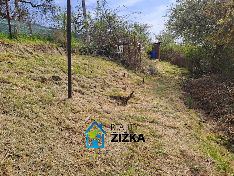 Prodej  stavebního pozemku 577 m² - foto 3