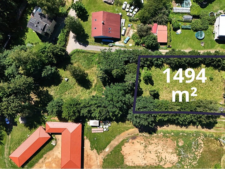 Prodej stavebního pozemku 1 494 m² - foto 1