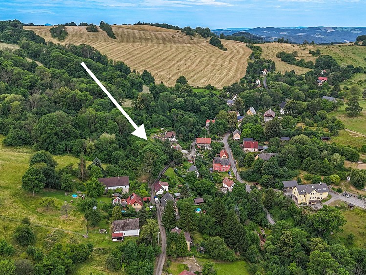 Prodej stavebního pozemku 1 179 m² - foto 2